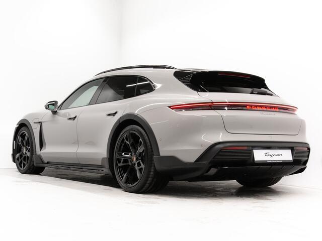 Porsche Taycan Cross Turismo 4