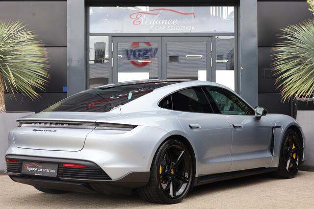 Porsche Taycan Turbo S 761pk Panoramadak/Burmester/SportChrono
