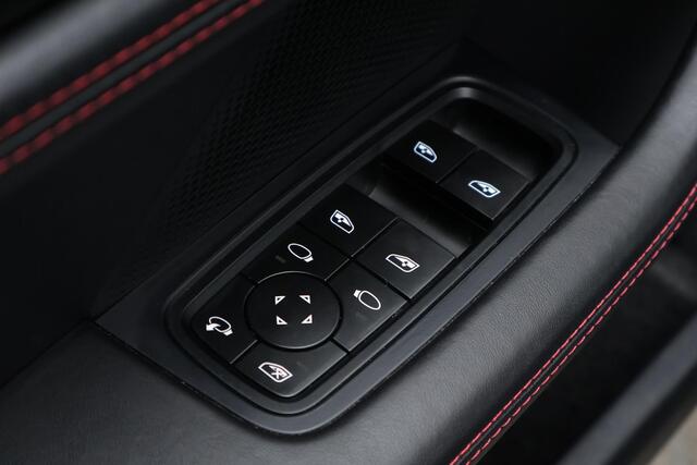 Porsche Taycan GTS 93 kWh / Sport Chrono / Bose