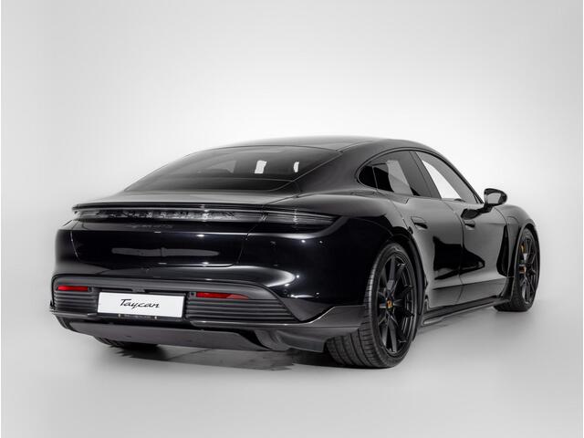 Porsche Taycan GTS