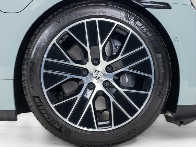 Porsche Taycan Sport Turismo