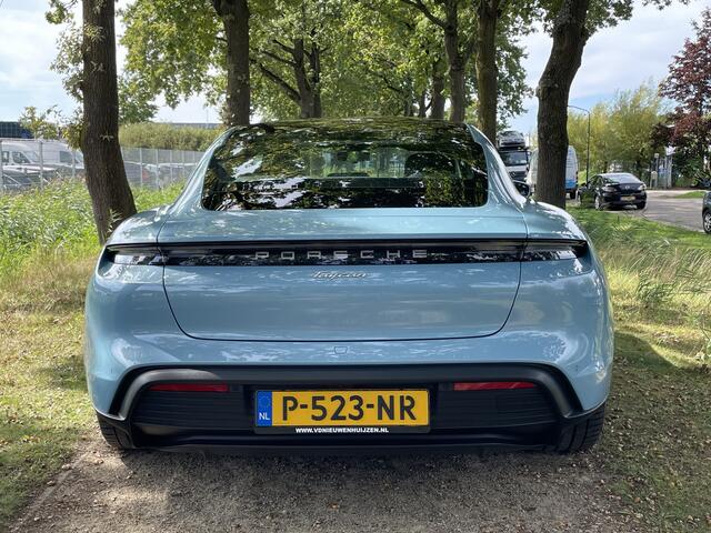 Porsche Taycan 79 kWh | Sport Chrono Pakket | Bose | Elektrische stoelen met geheugen |