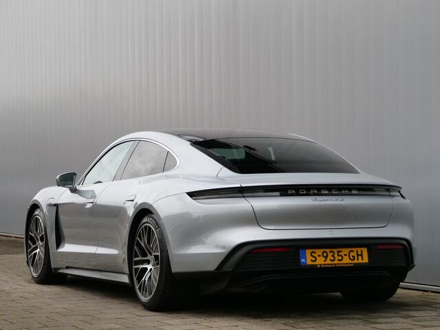 Porsche Taycan 4S 79 kWh 517 Pk Automaat Dual scherm / Pano-dak / Navi / DAB / Apple Carplay / Camera's
