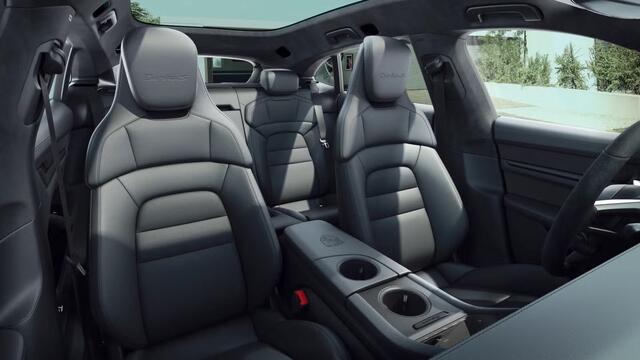 Porsche Taycan Turbo S Sport Turismo