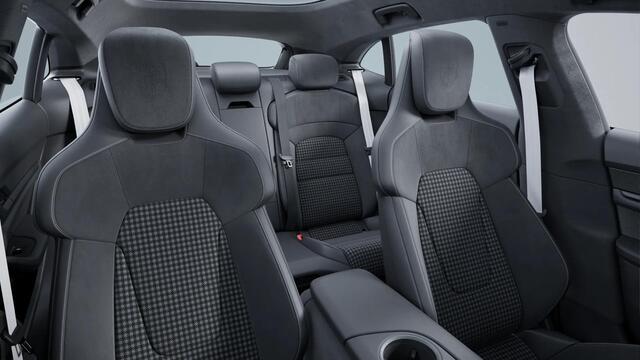 Porsche Taycan Cross Turismo 4S, Offroad Design, InnoDrive, pano, luchtv., bijrijdersdisplay, Bose, HD Matrix-LED, privacy, NP196k