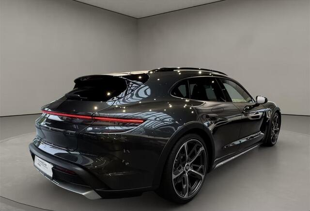 Porsche Taycan Cross Turismo 4S 93 kWh