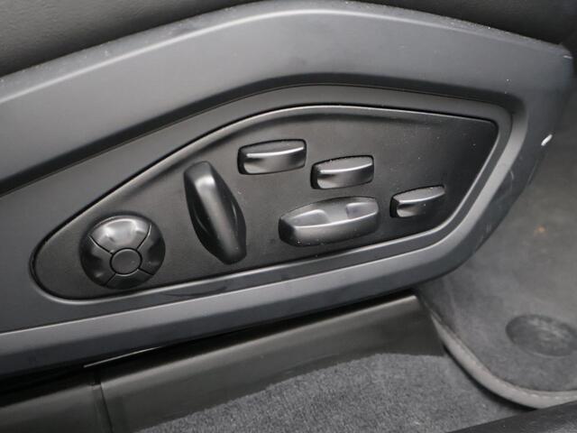 Porsche Taycan 4S 490 PK PERFORMANCE 84 KWH + SPORT CHRONO | ACHTERASBESTURING | 21 INCH | SPORTSTOELEN