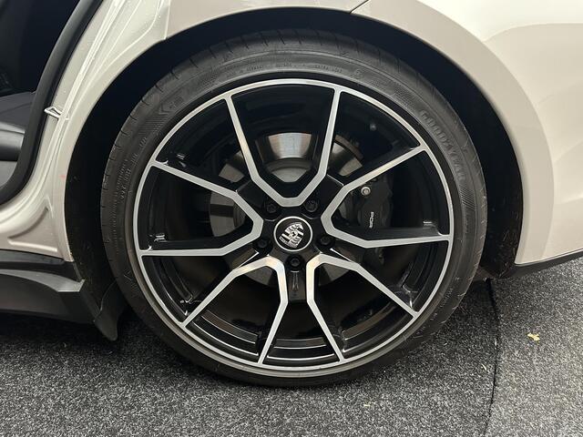 Porsche Taycan Cross Turismo 4 93 kWh Warmtepomp BTW Memory Bose Adaptive Cruise