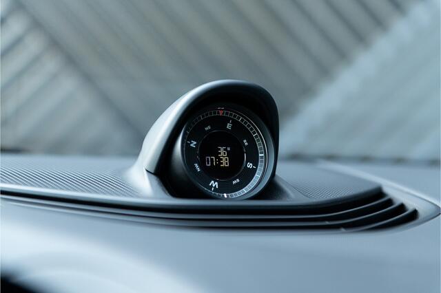 Porsche Taycan Cross Turismo 4 93 kWh ACC Pano Luchtv Camera Ambient Sportchrono Plus