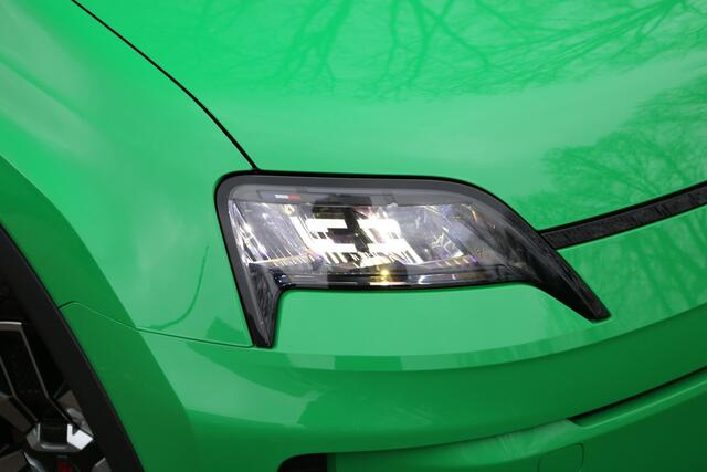 Renault 5 150 pk comfort range techno 52 kWh I Pack Winter