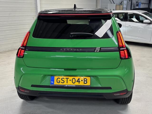 Renault 5 comfort range Techno 52 kWh AUTOMAAT / *** Levering in overleg *** / Voorstoelen + stuurwiel verwarmd / Parkeersensoren voor + achter / Navigatiesysteem full map / Cruise control / Apple Car Play & Android Auto / Automatische airco