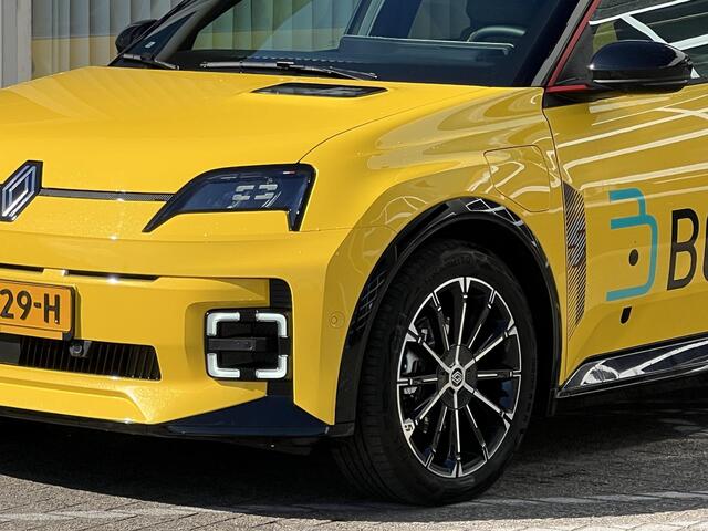 Renault 5 comfort range iconic cinq 52 kWh | Demo | Stoel & stuur verwarming | Park assist | Navigatie | DAB |