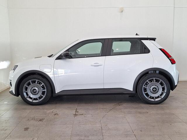 Renault 5 Evolution 40 kWh | Van: ¤ 29.059,- nu rijklaar voor: ¤ 27.559,-