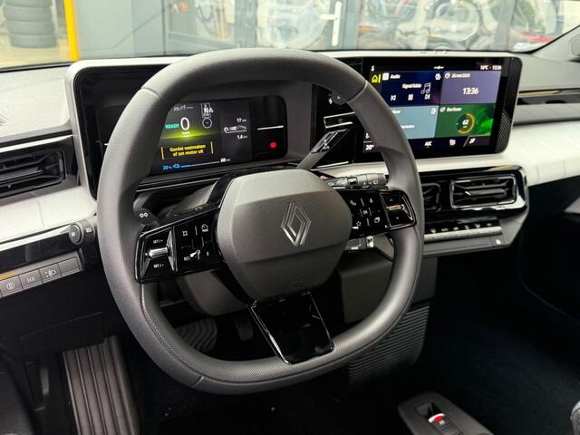 Renault 5 E-TECH 100% ELECTRIC NightenDay 120pk Pack Winter