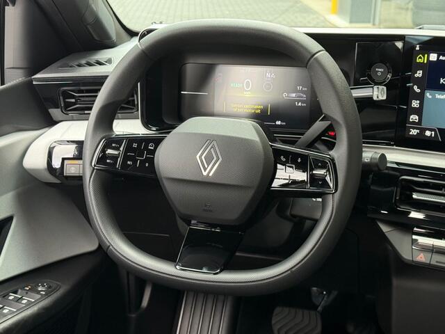 Renault 5 E-TECH 100% ELECTRIC NightenDay 120pk Pack Winter