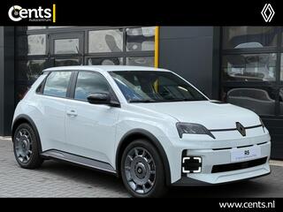 renault-5-e-tech-100--electric-nigh