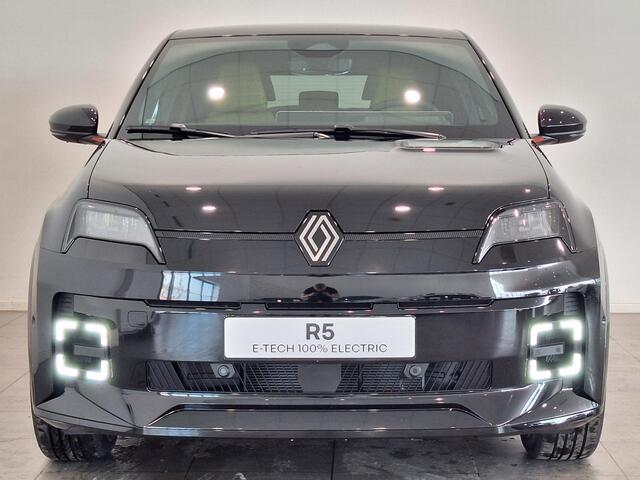 Renault 5 Iconic Cinq 40 kWh | Harman Kardon | Pack Safety & Advanced Driving Assist | Van: ¤ 32.959,- nu rijklaar voor: ¤ 31.459,-