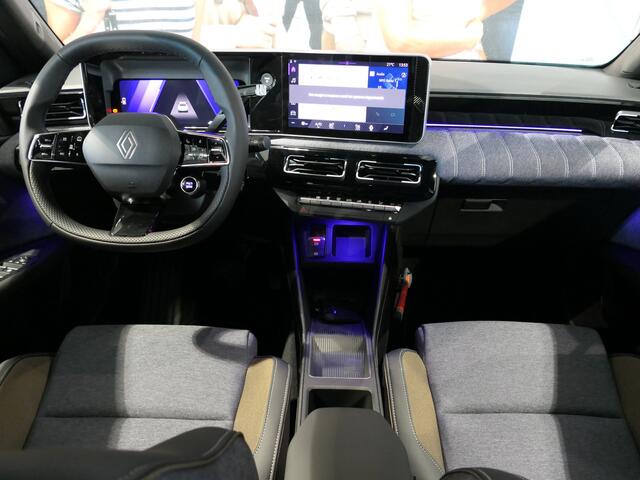 Renault 5 urban range techno 40 kWh Pack Driving, HarmanKardon, Pack WInter