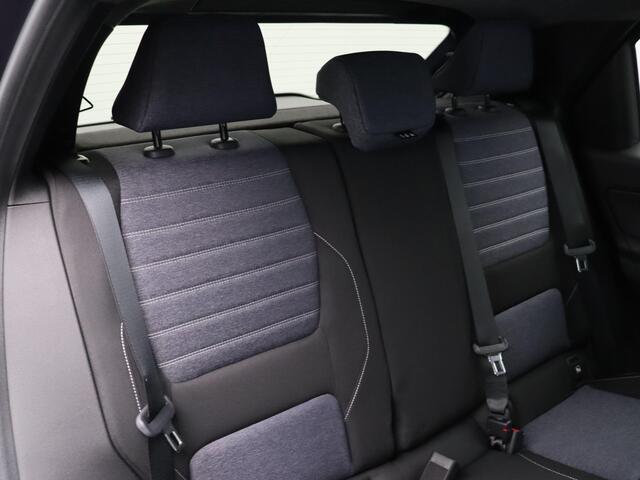 Renault 5 Techno Comfort range | Achteruitrijcamera | ISOFIX-bevestigingssysteem voor kinderzitjes op passagiersstoel en op de twee buitenste zitplaatsen achter | LED-dagrijverlichting met specifiek vormgegeven lichtsignatuur