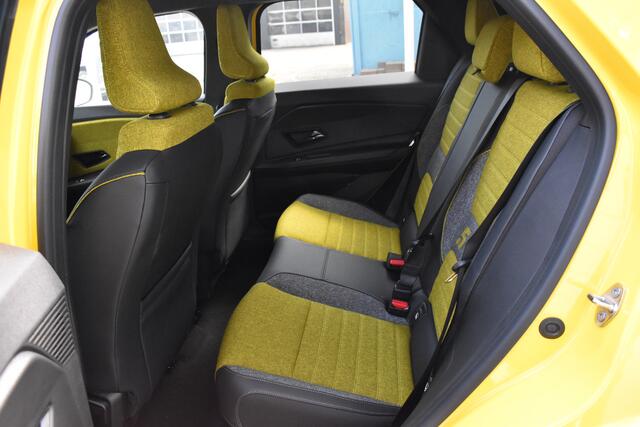 Renault 5 Iconic cinq | Achteruitrijcamera | Elektrisch verwarmbare voorstoelen | ISOFIX-bevestigingssysteem voor kinderzitjes op passagiersstoel en op de twee buitenste zitplaatsen achter