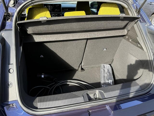 Renault 5 comfort range iconic cinq 52 kWh | Harman & Kardon | Camera | Navigatie | Winter Pack