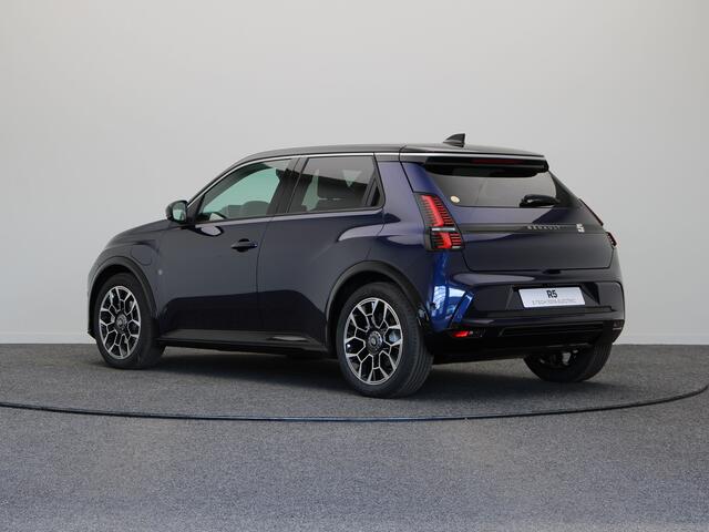 Renault 5 Roland-Garros Comfort range | Achteruitrijcamera | Elektrisch verwarmbare voorstoelen | ISOFIX-bevestigingssysteem voor kinderzitjes op passagiersstoel en op de twee buitenste zitplaatsen achter