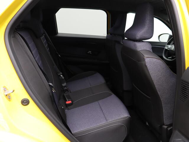 Renault 5 Techno Urban range | Achteruitrijcamera | ISOFIX-bevestigingssysteem voor kinderzitjes op passagiersstoel en op de twee buitenste zitplaatsen achter | LED-dagrijverlichting met specifiek vormgegeven lichtsignatuur