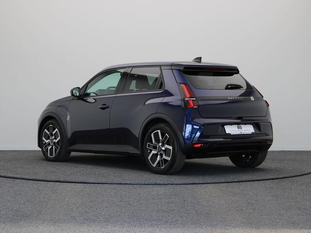 Renault 5 Techno Comfort range | Achteruitrijcamera | ISOFIX-bevestigingssysteem voor kinderzitjes op passagiersstoel en op de twee buitenste zitplaatsen achter | LED-dagrijverlichting met specifiek vormgegeven lichtsignatuur