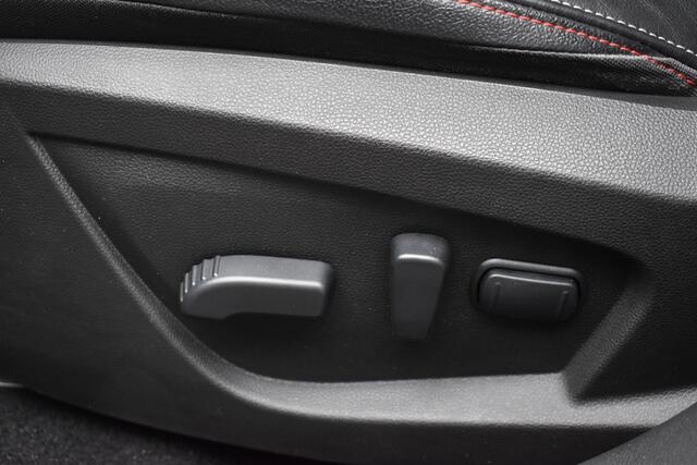 Renault Arkana E-Tech Hybrid 145 RS-Line | CAMERA | STUUR/STOELVERWARMING | NAVI | LEDER | ADAPT. CRUISE CONTROL | CLIMATE CONTROL | PDC | LMV