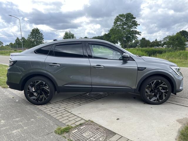 Renault Arkana 1.6 E-Tech full hybrid 145 esprit Alpine / Apple Carplay - Android Auto / Stoelverw. + Stuurverw. / Camera / 19'' LMV /