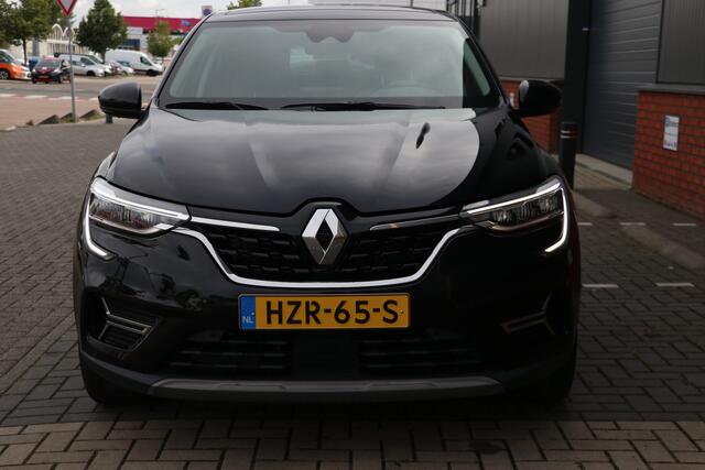 Renault Arkana 1.3 TCe 140PK | panorama | digital dash |