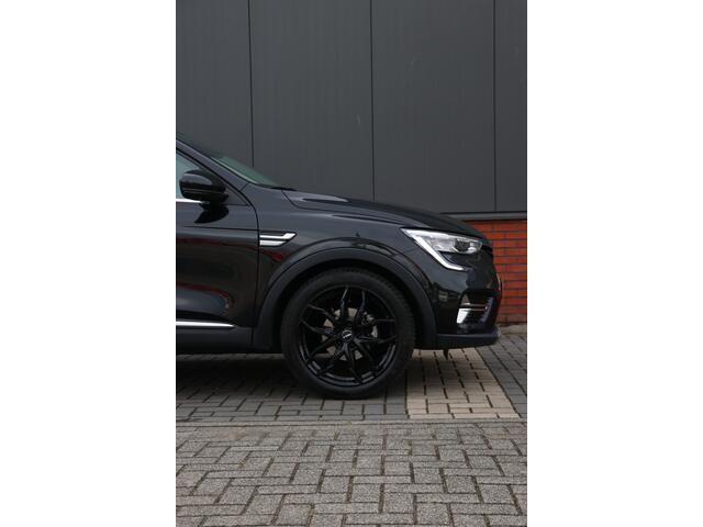 Renault Arkana 1.3 TCe 140PK | panorama | digital dash |