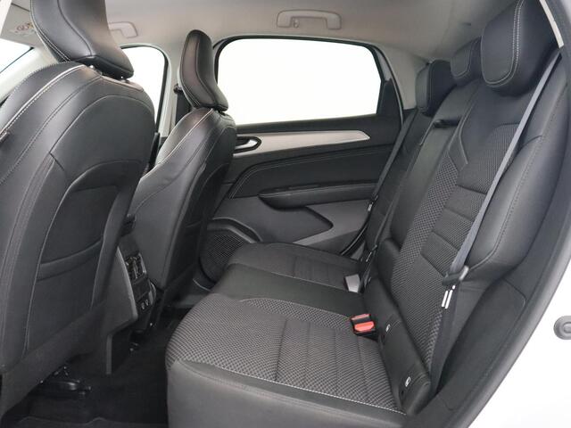 Renault Arkana 1.6 E-Tech Hybrid 145 Intens | Adaptive cruise | Camera | Carplay | Half leder | Navigatie | Keyless | Full LED | 18'' lichtmetalen velgen