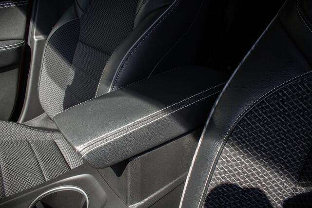 Renault Arkana mild hybrid 140 EDC techno | Stoel- en stuurwiel verwarming | Achteruitrijcamera | Adaptieve cruise control |