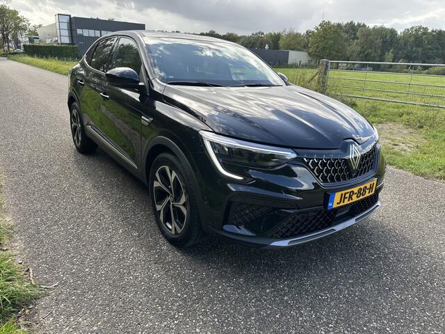 Renault Arkana 1.6 E-T f h 145 tech