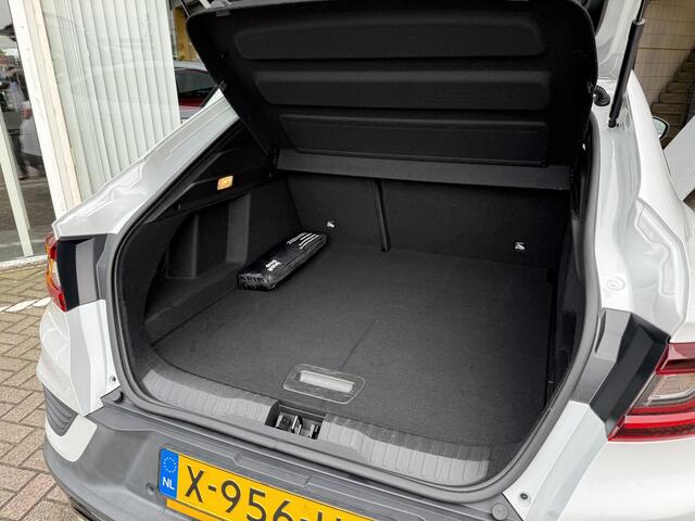 Renault Arkana 1.6 E-Tech hybrid 145 E-Tech engineered | Navigatie | Climate Control | Leder | Cruise Control adaptief | Parkeersensoren | Stoel & stuur verwarming |