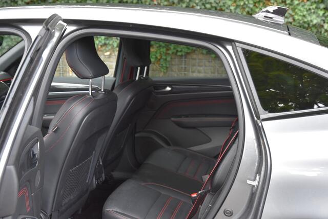 Renault Arkana 1.6 E-Tech Hybrid 145 R.S. Line | TREKHAAK | CARPLAY | CAMERA | STOEL/STUUR VERW