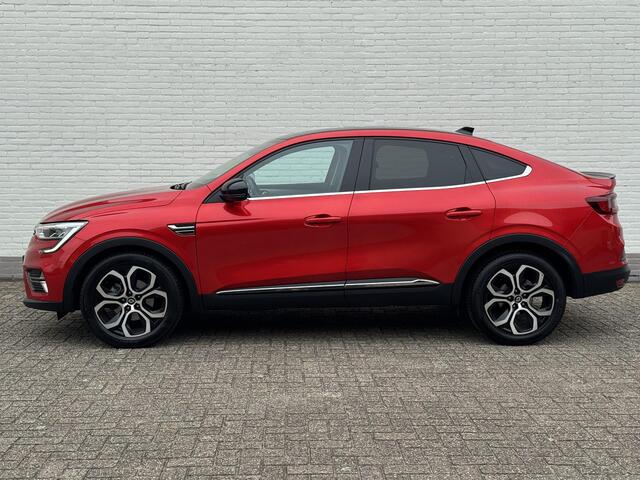 Renault Arkana 1.6 E-Tech Hybrid 145 Intens / Trekhaak / Adaptieve Cruise / Camera / PDC / Clima / LED / DAB / NAP /