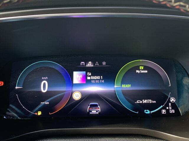 Renault Arkana 1.6 E-Tech full hybrid 145 RS Line | Schuif kanteldak | Stoel en Stuurverwarming