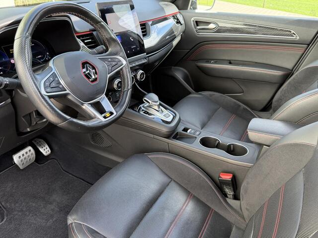 Renault Arkana 1.6 E-Tech Hybrid 145 R.S. Line / Pano / Clima / 360 Camera / Parkeer Assistent / stuur en stoel verwarming / Adaptive Cruise / Navi