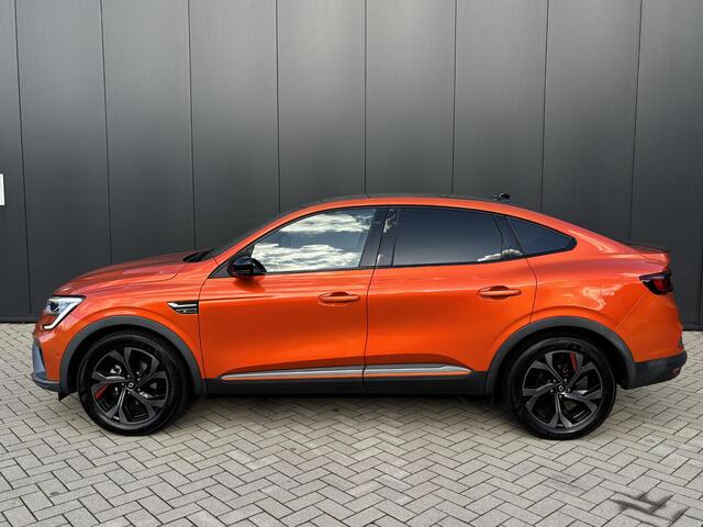 Renault Arkana E-Tech Hybrid 145 R.S. Line | AUTOMAAT | PANODAK | STUUR+STOELVERWARMING | CAMERA ACHTER | ELEK. STOELEN+RAMEN | TREKHAAK | APPLE CARPLAY | ANDROID AUTO |