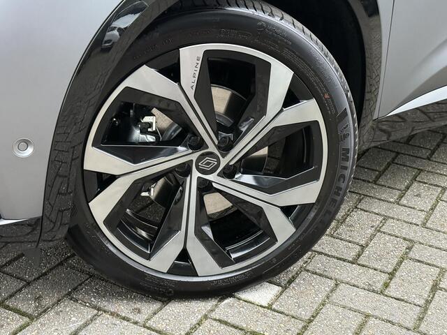 Renault Austral 1.2 E-Tech Hybrid 200 Iconic Esprit Alpine | Trekhaak | Harman & Kardon | Elek. Achterklep | Beschikbaar per 3/2025!
