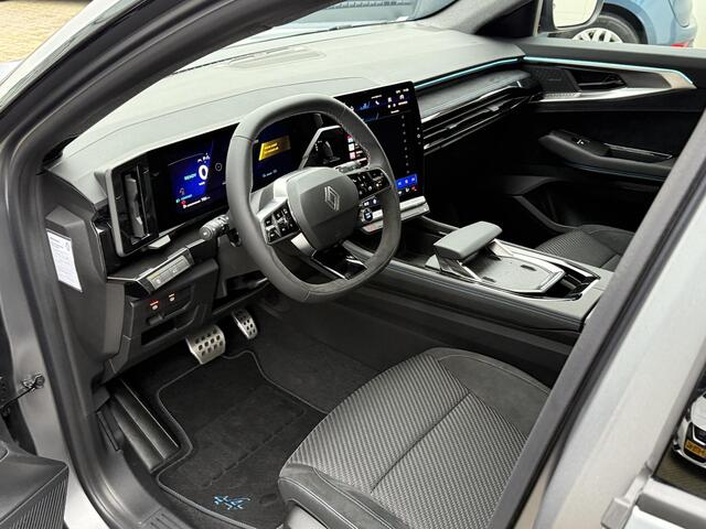 Renault Austral 1.2 E-Tech Hybrid 200 Iconic Esprit Alpine | Trekhaak | Harman & Kardon | Elek. Achterklep | Beschikbaar per 3/2025!