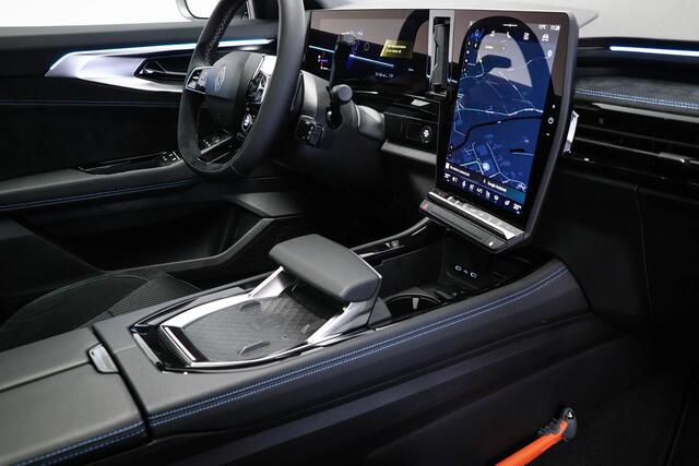 Renault Austral 1.2 E-Tech full hybrid 200 iconic esprit alpine | HARMAN KARDON | PANORAMADAK | 360 CAMERA |