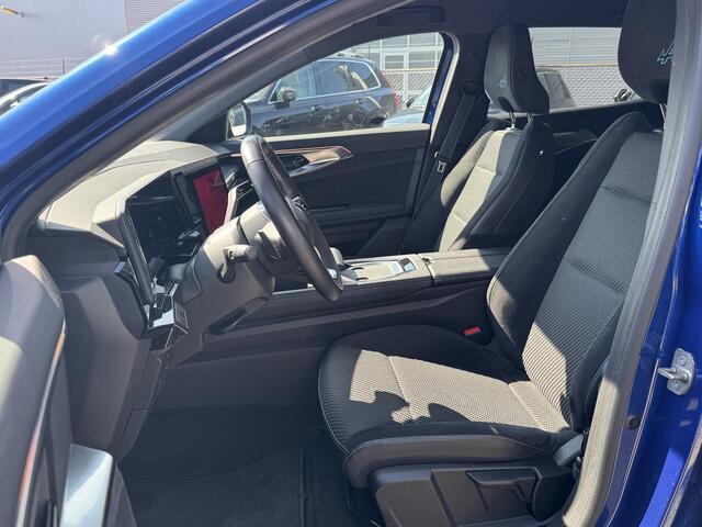 Renault Austral 1.2 E-Tech full hybrid 200 techno esprit Alpine Renault Austral 1.2 E-Tech Hybrid 200 Techno Esprit Alpine