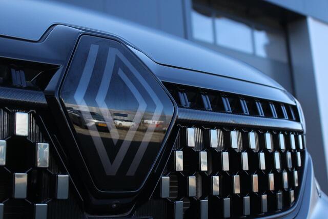 Renault Austral 1.2 E-Tech Hybrid 200Pk Iconic Esprit Alpine | Google Navigatie | Draadloze Carplay | 4-Control | Head-up | Harman Kardon Geluidsysteem | Matrix Led Koplampen | Stoel & Stuurverwarming | Sidesteps | Carbon Pack |