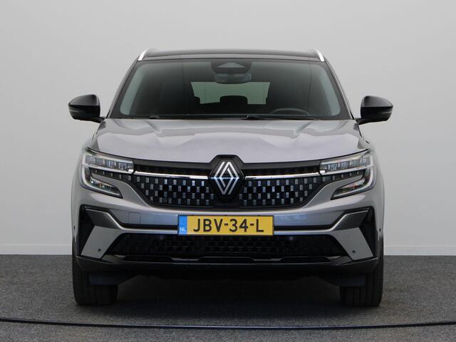 Renault Austral 200pk E-Tech full hybrid iconic | Elektrische bestuurdersstoel | Stuurwiel & Voorstoelen Verwarmd | Adaptive Cruise Control | Around View Camera |
