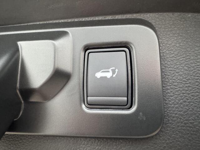 Renault Austral 1.3 mild hybrid 160 Techno+Panodak&Winter!!