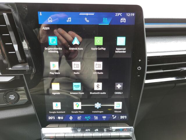 Renault Austral 1.3 mild hybrid 160 X-Tronic techno Automaat / Dealer onderhouden / Trekgewicht 1.800kg / Elektrische klep en bestuurdersstoel / Adapt. CC / Camera 360° / Apple Carplay Android / 19" LM Wielen /