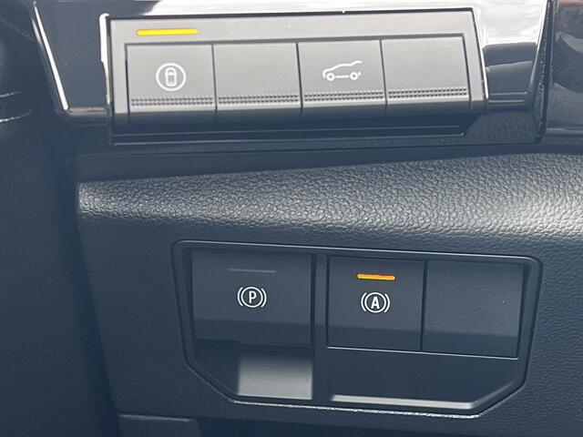 Renault Austral 1.3 mild hybrid 160 Techno Automaat / Volledig digitaal dashboard / Trekgewicht 1.800 kg / Elektr. bestuurdersstoel en klep / Navi / Adapt. CC / Apple Carplay Android / 19" LM wielen /